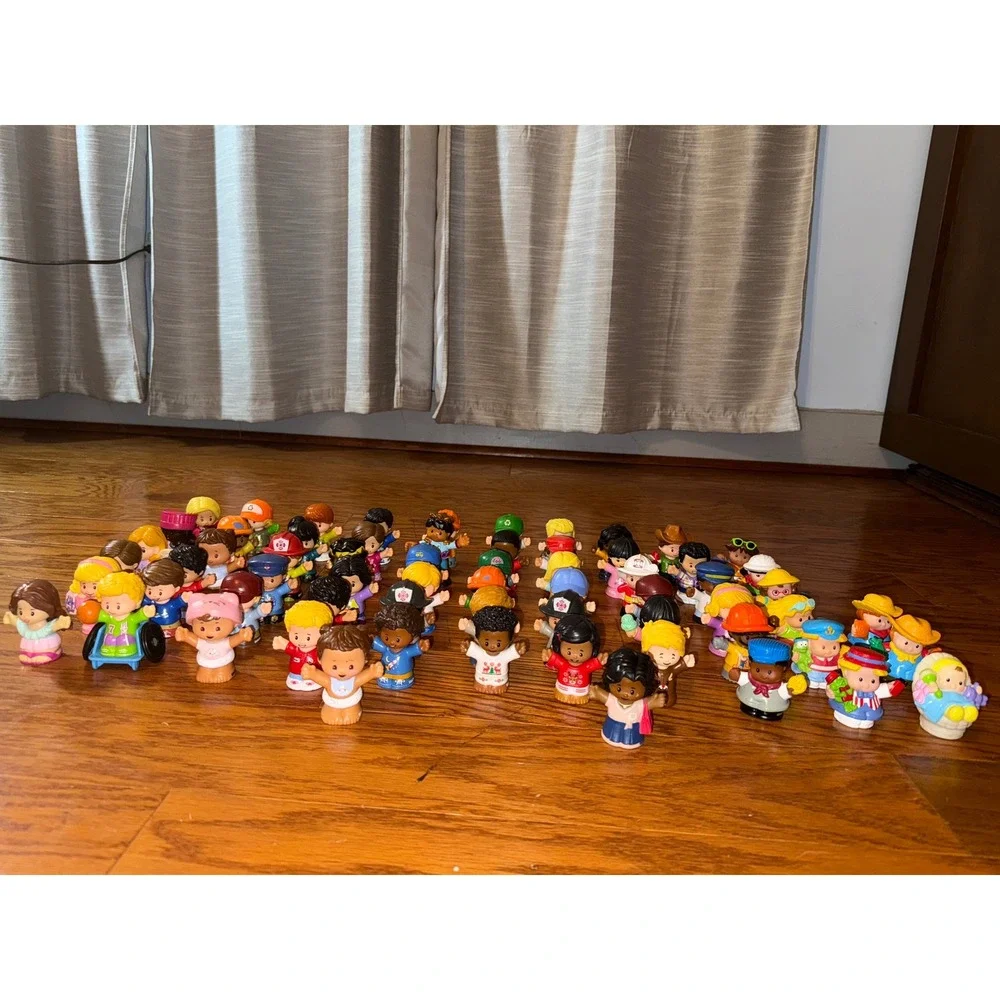 Megalot of Little People 65+ Characters Including Vintage, Christmas, Barbie EUC